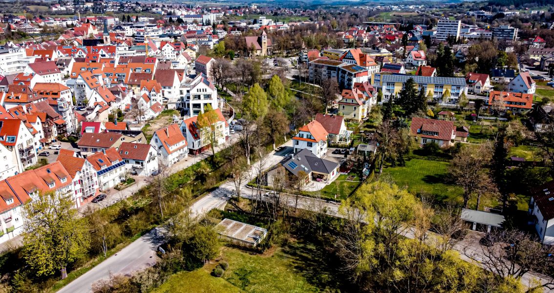 Luftbild des Stadtparks und des Zwingergartens